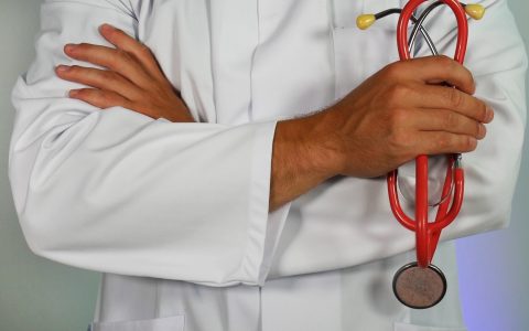 留学生就医小词典教你看医生的正确打开方式